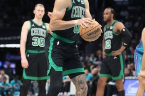 爱游戏正版平台塔图姆重要时刻重要助攻，C9带队取胜！